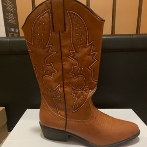Women’s boots